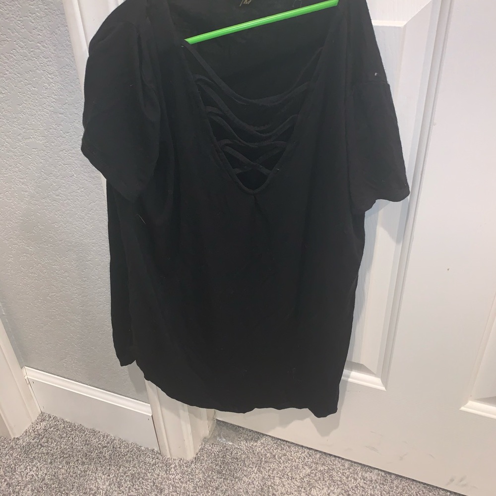 Women’s Medium Shirt